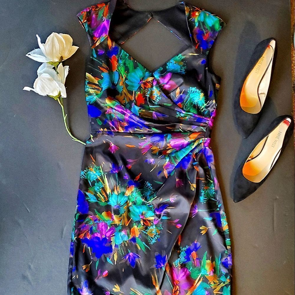 London Style Nights Abstract Cocktail Dress